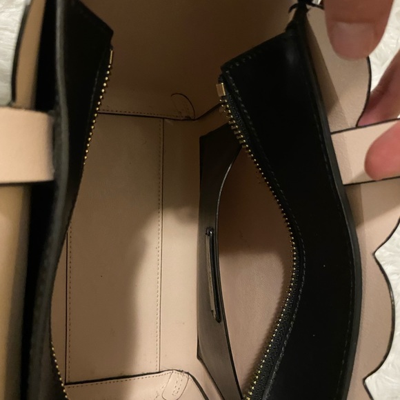 Kate Spade ♠️ Satchel Black with Zip Top - Picture 7 of 7